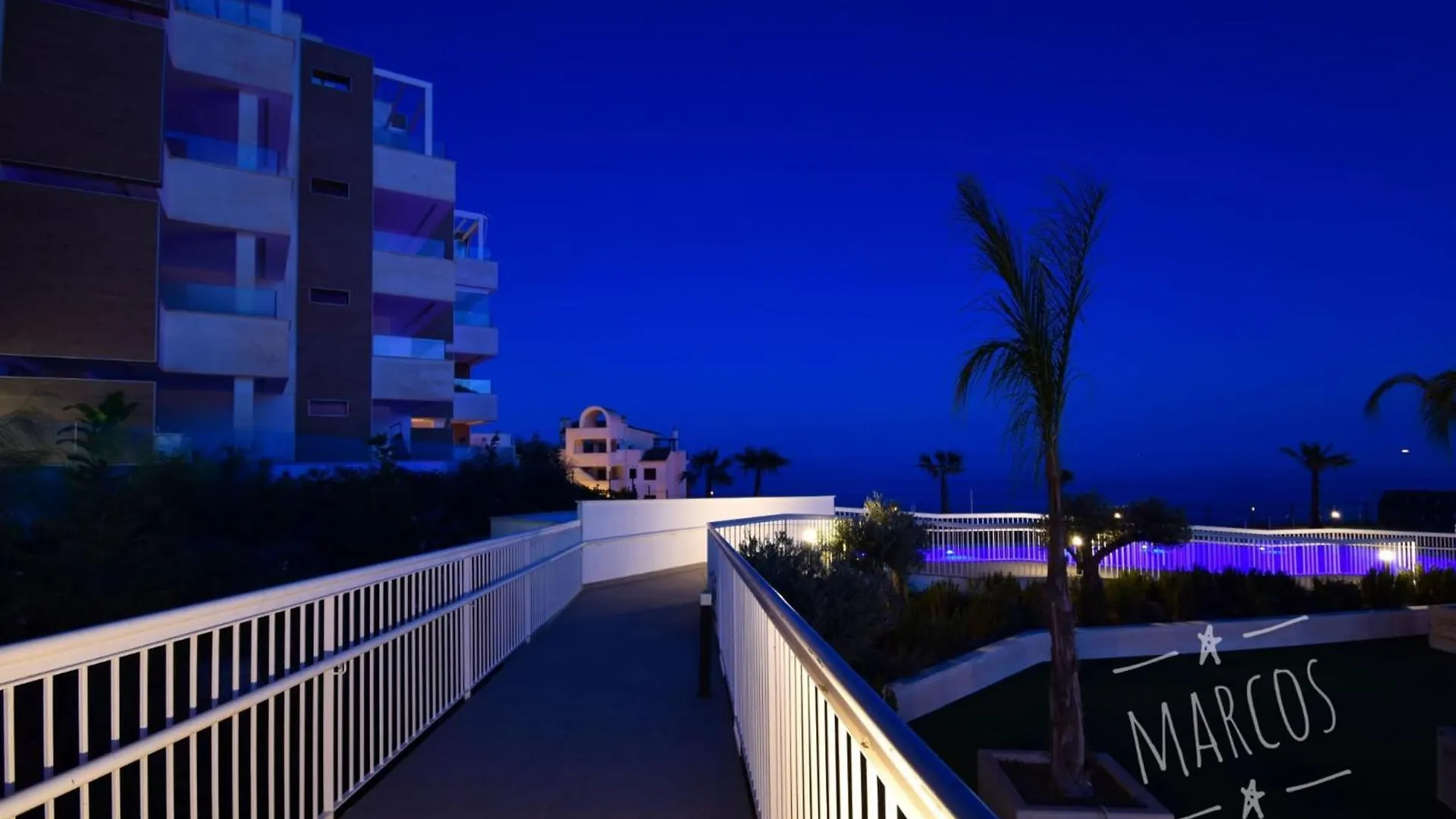 Apartment Sunny Claudia'S Garden Calaceite Torrox
